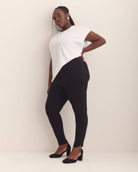 Legging tendance noir en pointe de Rome avec bande en faux cuir, tissu responsable