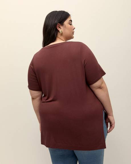Modern-Fit Short-Sleeve Tunic - PENN. Essentials
