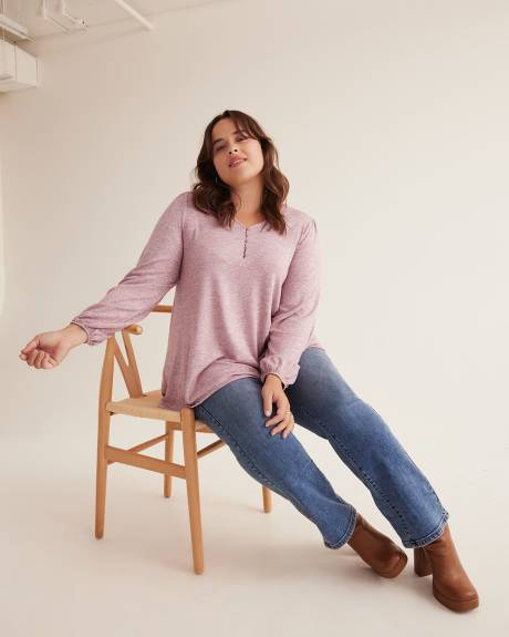 Long Ballon Sleeve Swing Knit Top