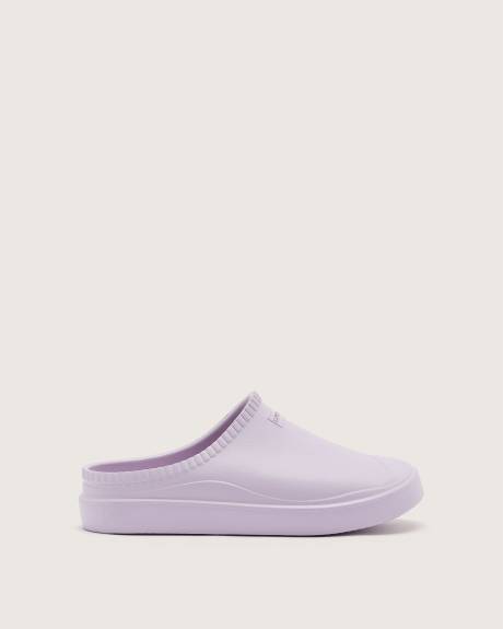 Regular-Width, In/Out Bloom Foam Clogs - Hunter