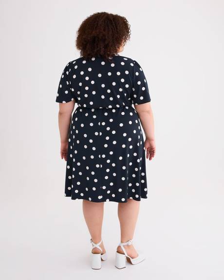 Robe avec manches courtes à volants