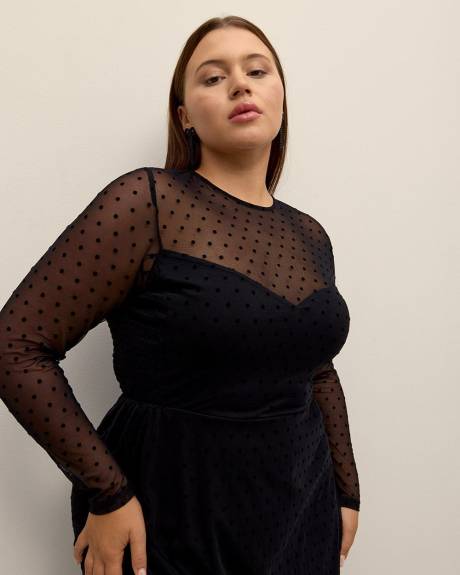 Black Long-Sleeve Sweetheart Midi Dress - Addition Elle