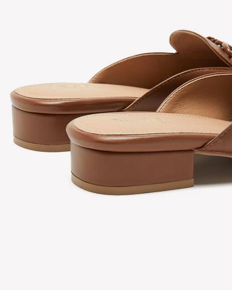 Extra Wide Width, Leather Pointed Toe Loafer Mule with Chain