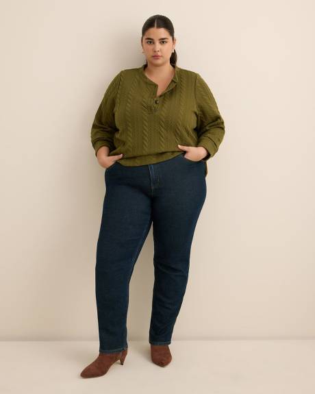 Long-Sleeve Cable Knit Buttoned Crewneck Top