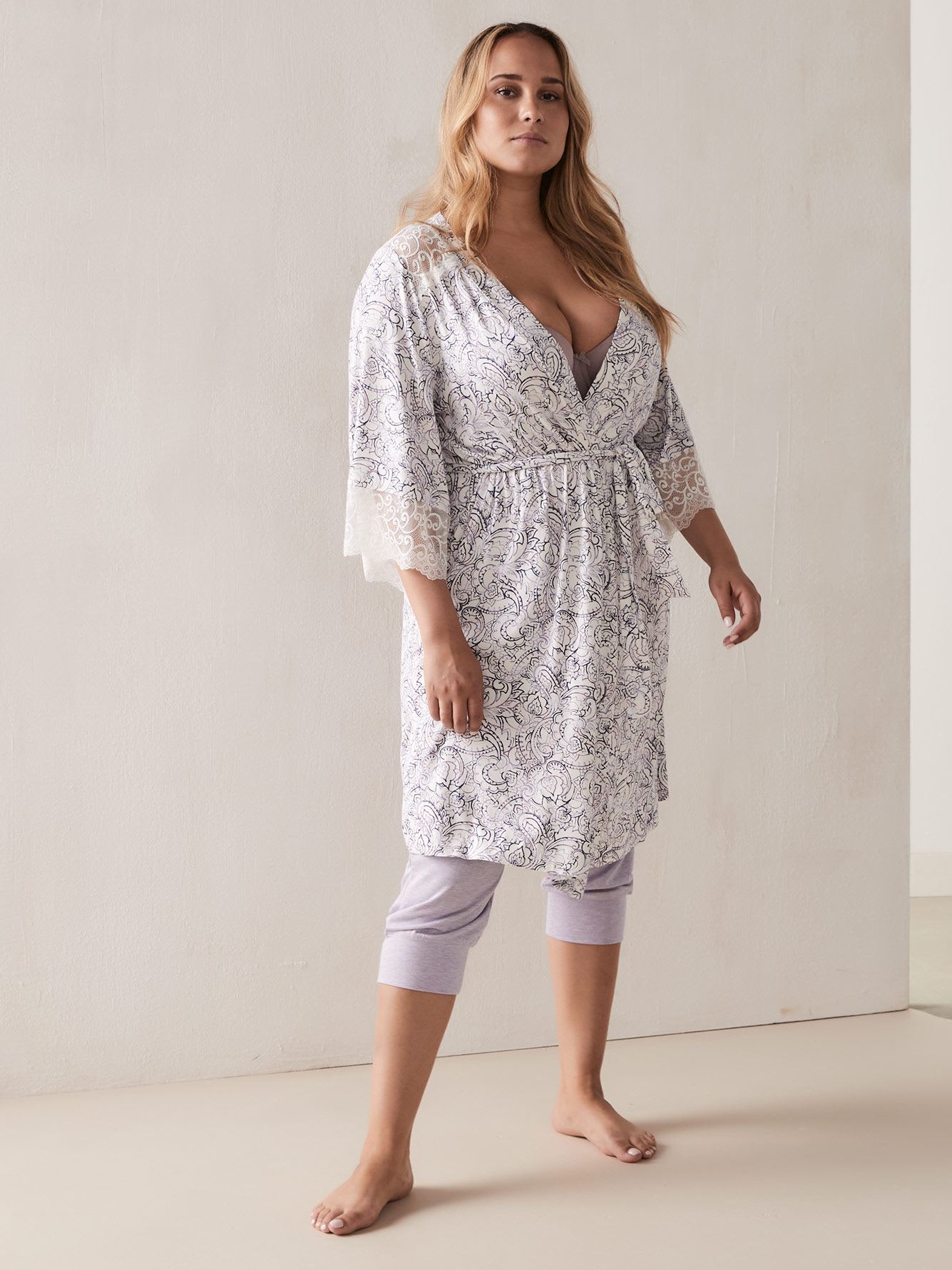 Printed Lounge Robe with Lace Penningtons