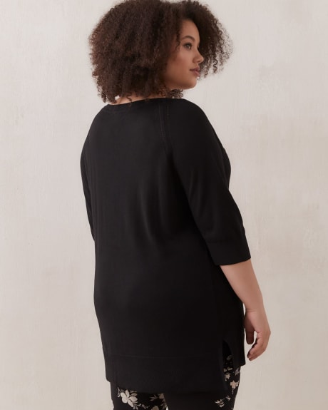 Responsible Boat Neck Tunic With Straight Hem - In Every Story