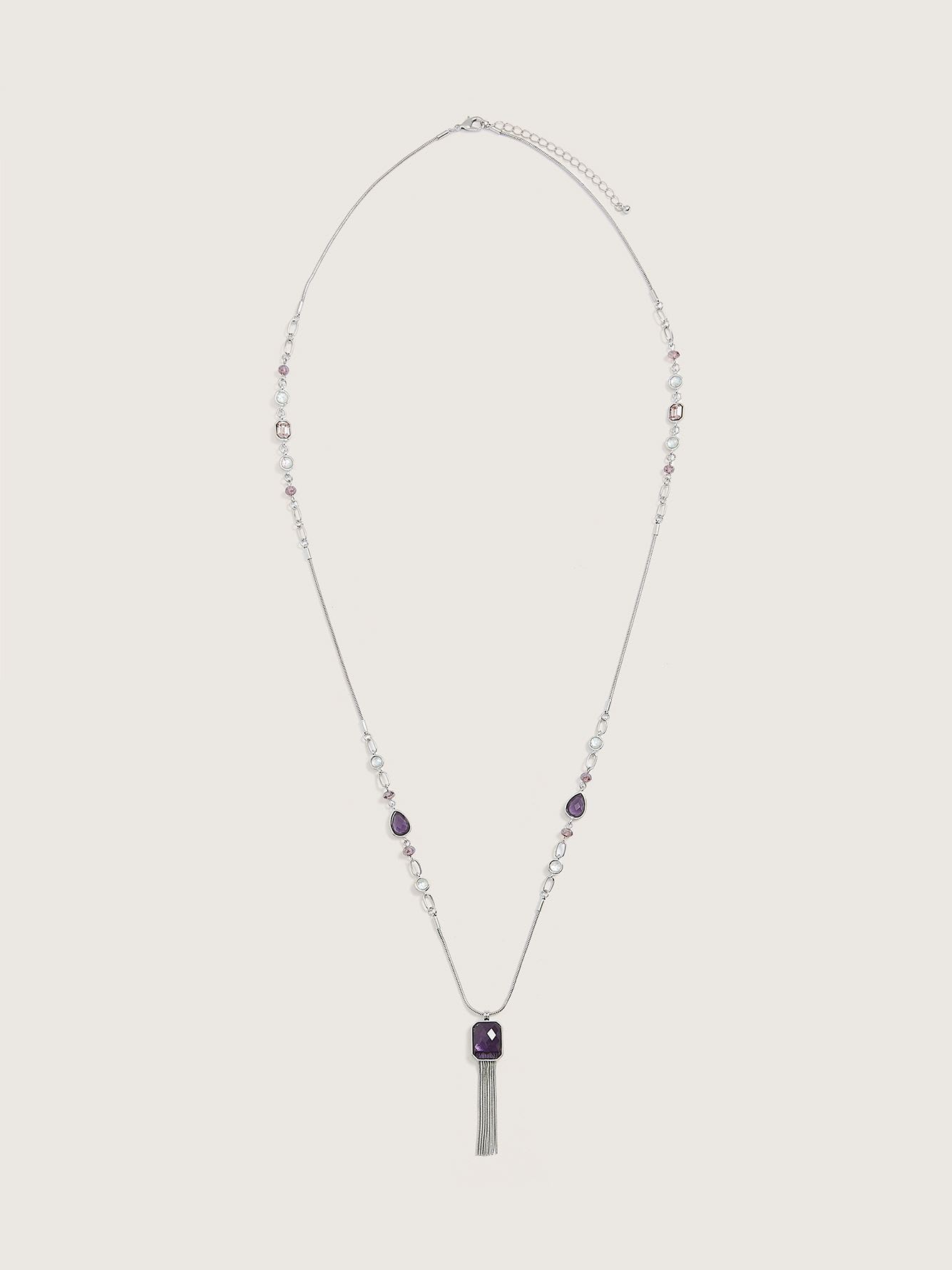 Long collier avec pendentif à pompom et grosse pierre
