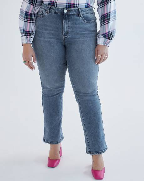 Petite, 1948-Fit Medium Wash Bootcut Jeans - d/C JEANS