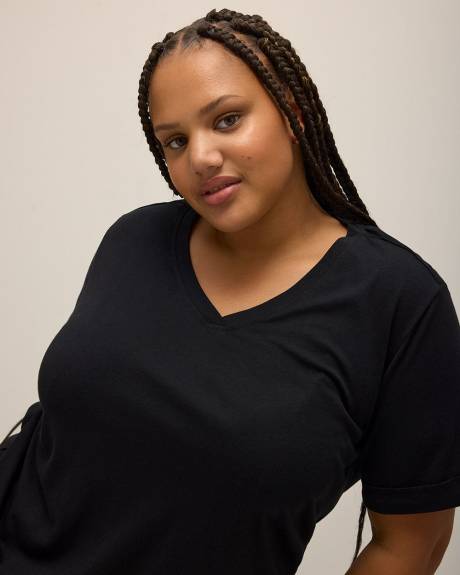 T-shirt col en V, coupe boyfriend, tissu responsable - Essentiels PENN.