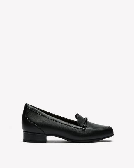 Wide Width, Juliet Shiny Loafer - Clarks