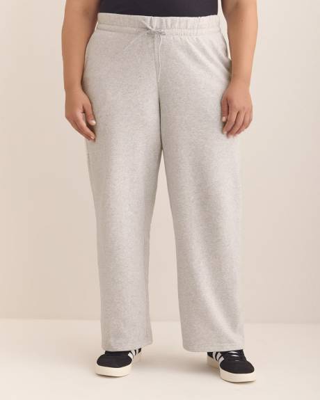 Heather Grey Feel Cozy Open-Hem Pants with Small Logo - adidas