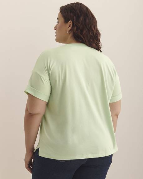 Boxy Short-Sleeve Crewneck T-Shirt - PENN. Essentials