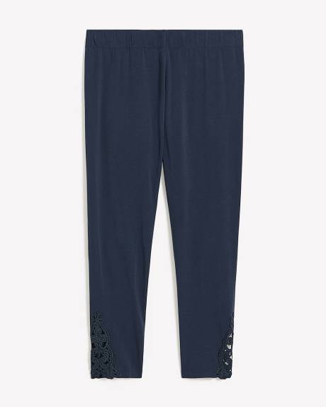 Dark Fashion Legging with Crochet at Hem - PENN. Essentials