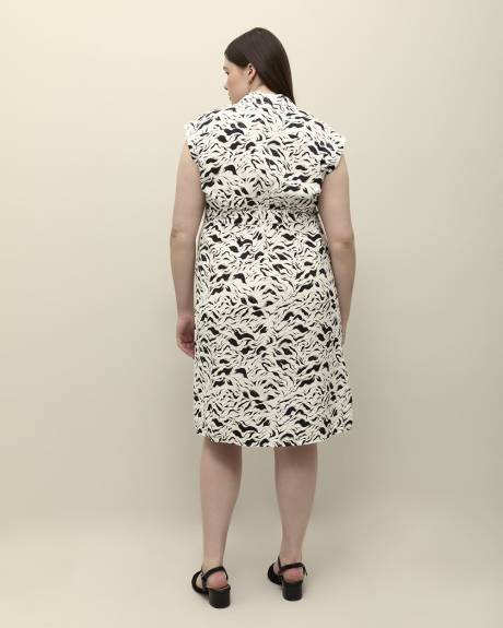 Robe boutonnée mi-longue à motif zébré