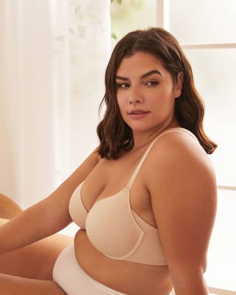 Smoothing Lightly Lined Underwire Bra - WonderBra