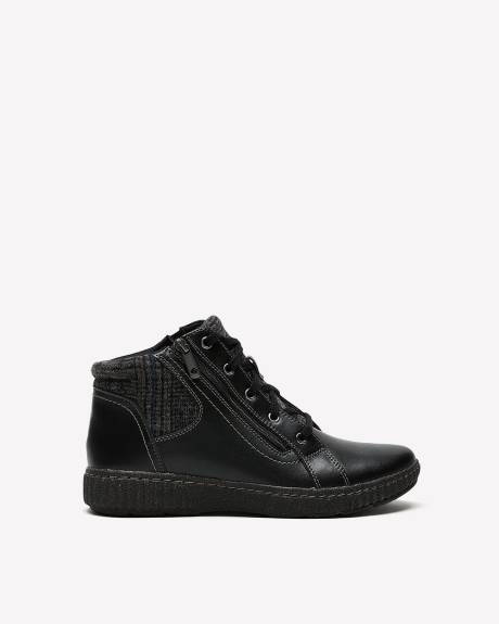 Bottillon lacé en cuir Caroline Spice, pied large - Clarks