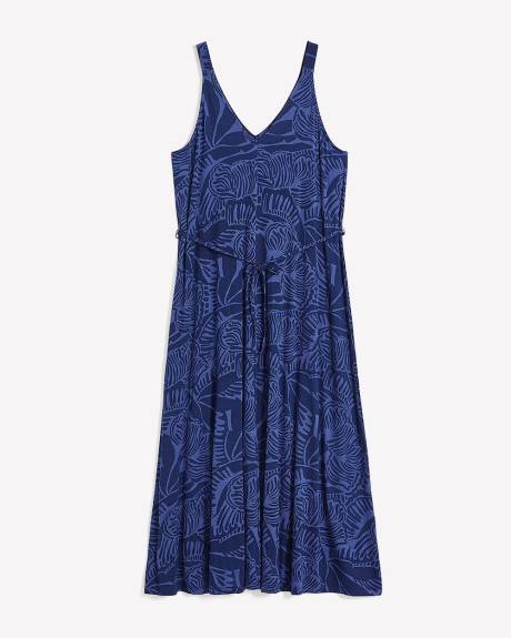 Responsible, Sleeveless Flared Maxi Dress with Belt