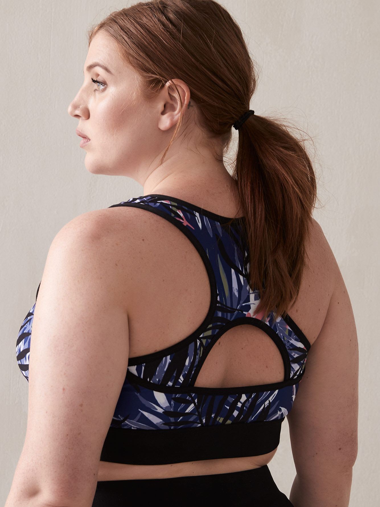 Sports Bra with Contrast Binding Penningtons