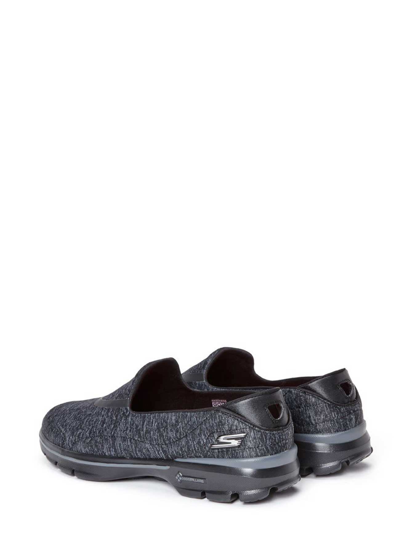 wide on shoes