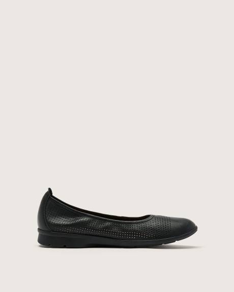 Wide Width, Jenette Ease Flat Shoe - Clarks