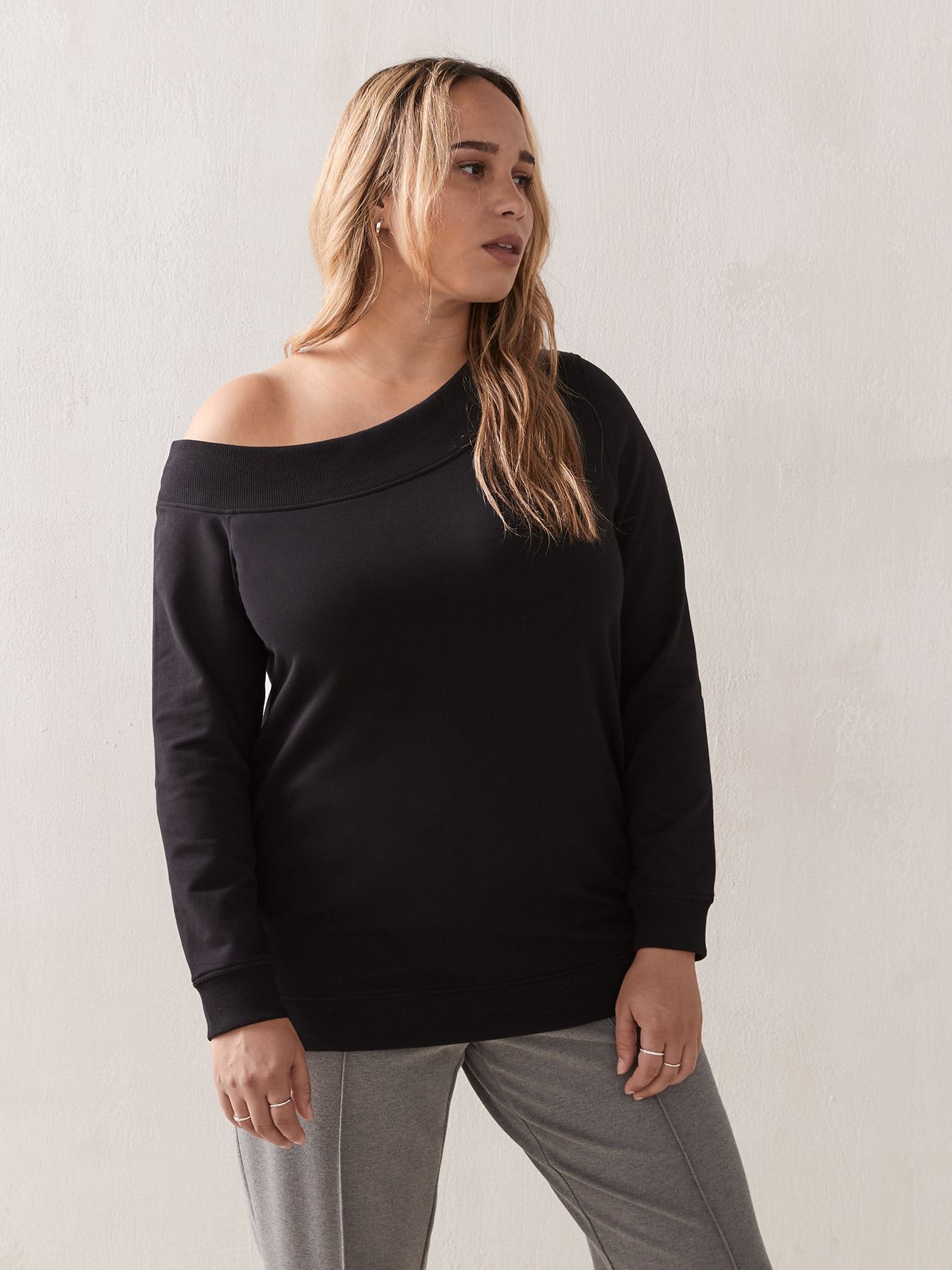 one shoulder sweatshirt
