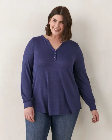 Long-Sleeve Top With Buttons - In Every Story