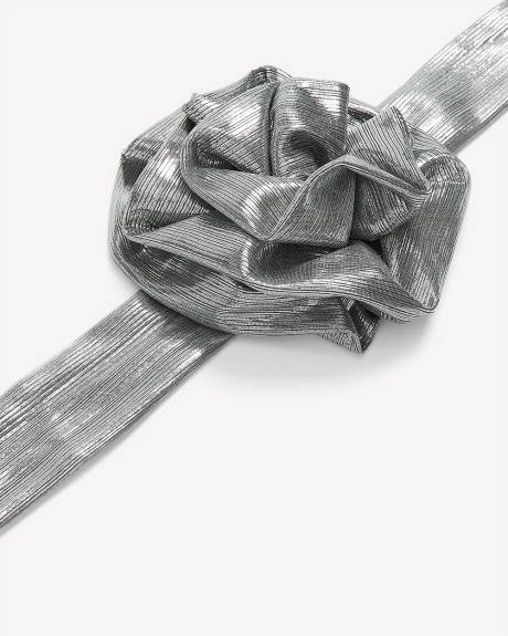 Écharpe mince scintillante à nouer avec fleur