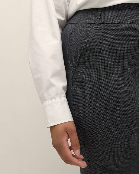 Gray Straight-Leg Savvy Pant - PENN. Essentials