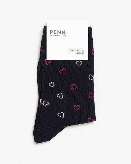 Heart Outline Crew Socks