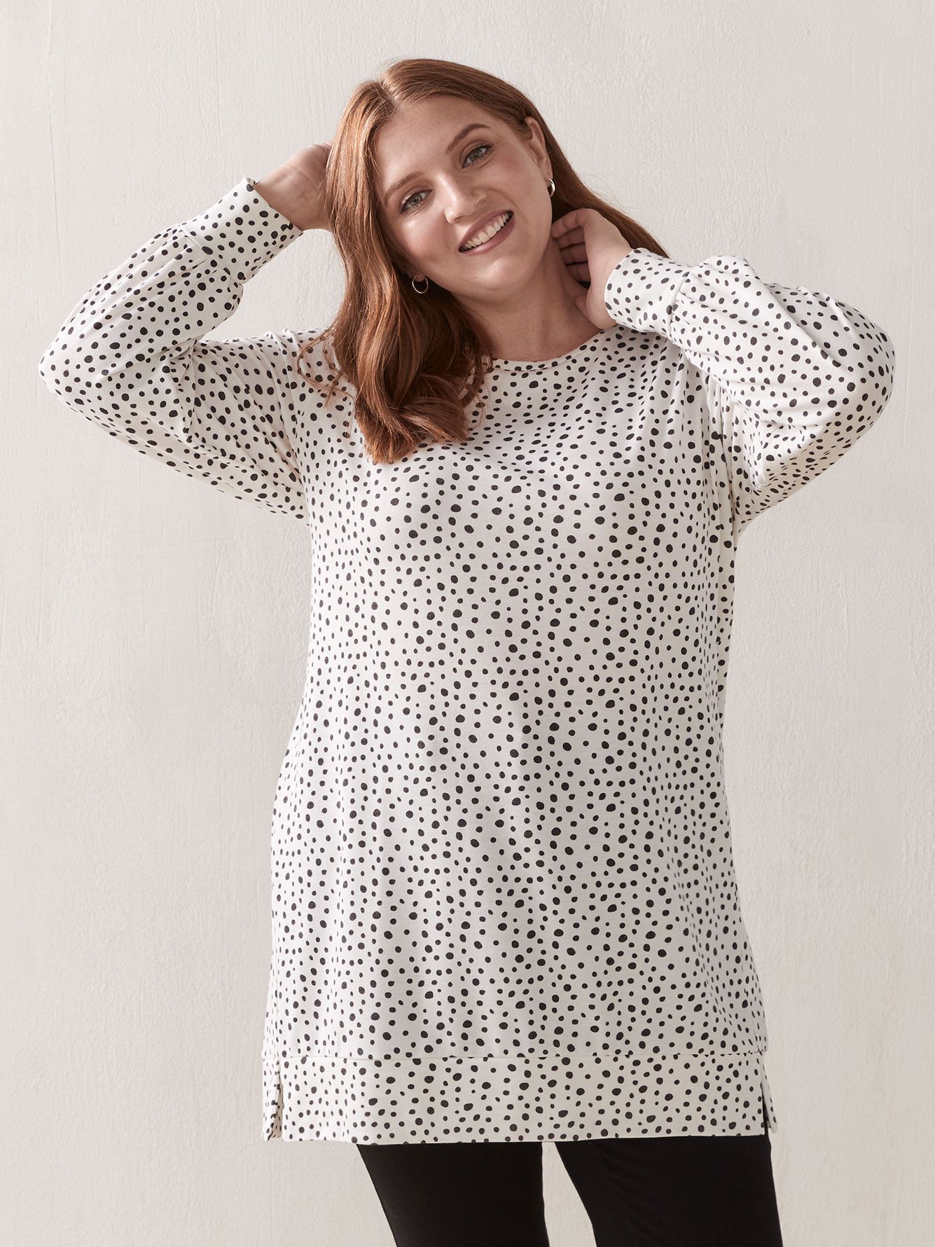 white tunic sweatshirt