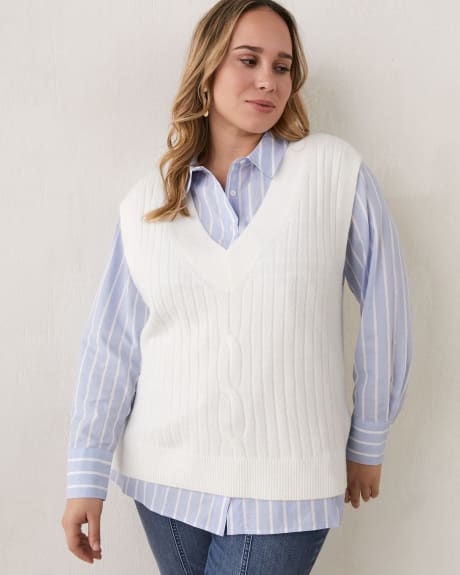 Cable Knit V-Neck Sweater Vest