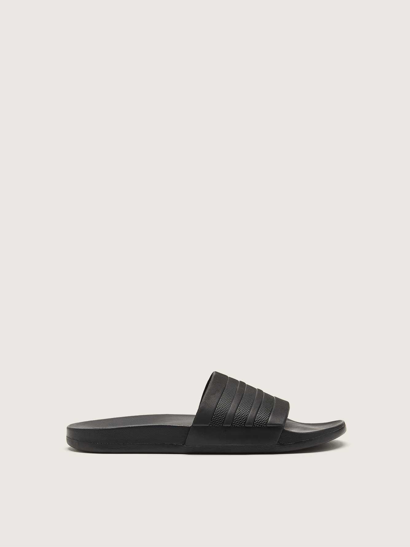 Cushioned adidas deals slides
