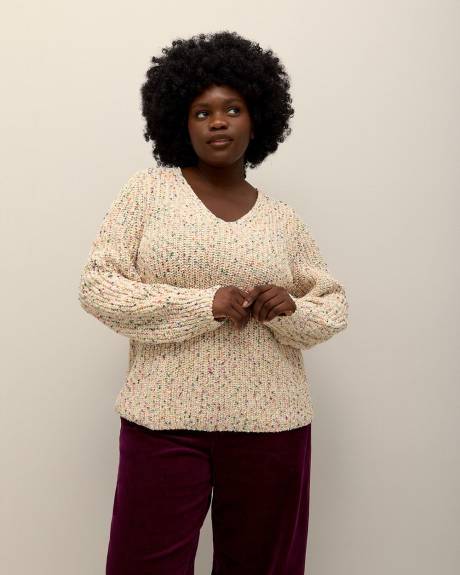 Pull à mailles mouchetées avec encolure en V, tissu responsable