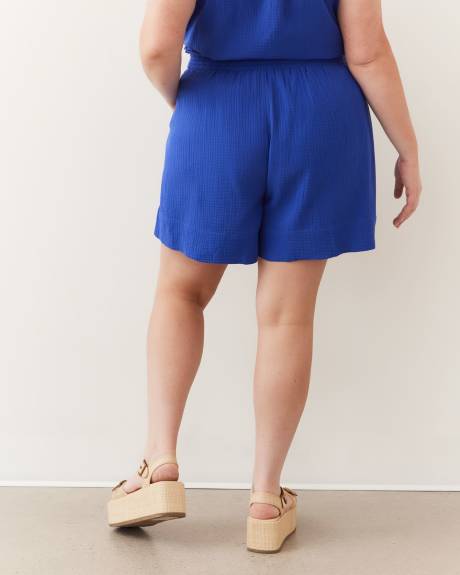Pull-On Crinkle Short