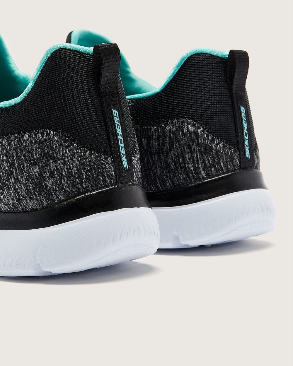 summits quick getaway lightweight trainer