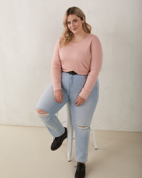 Long-Sleeve Henley Top With Scoop Neck - In Every Story