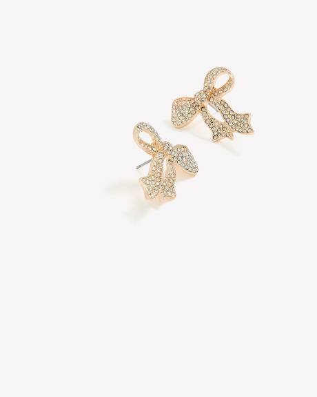 Boucles d'oreilles dorées en forme de boucle serties de strass
