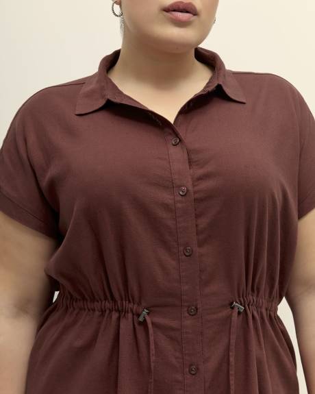 Blouse en mélange de lin à manches courtes et taille cintrée