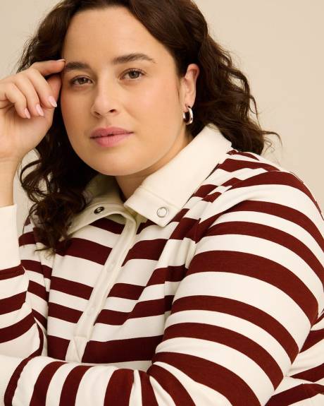 Pull molleton&eacute; &agrave; col montant