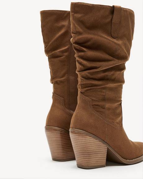 Botte mi-mollet western en faux suède, pied très large