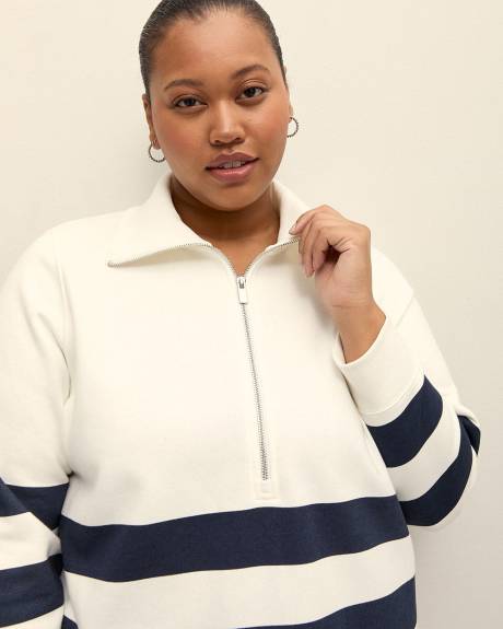 Mockneck Sweatshirt with Zipper