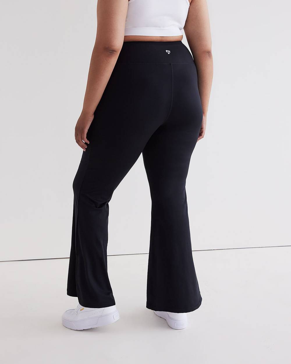 Pantalon de Yoga Noir Coupe Évasée