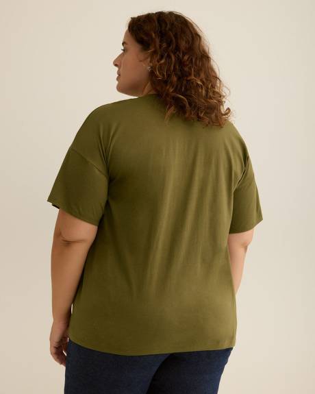 Crewneck Knit Top with Leaf Rhinestone Embellishment