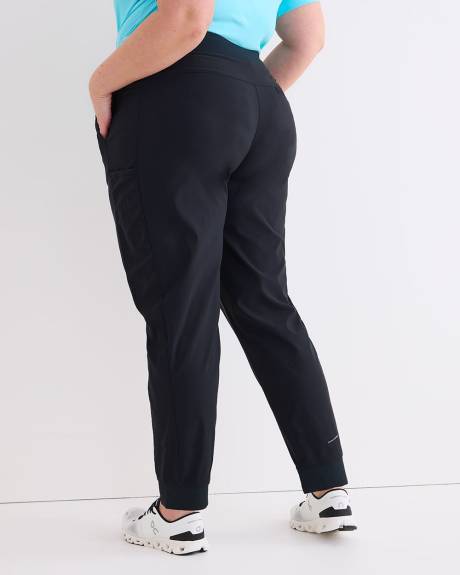 Leslie Falls Jogger - Columbia