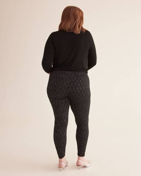 Black Sparkly Textured Legging - PENN. Essentials