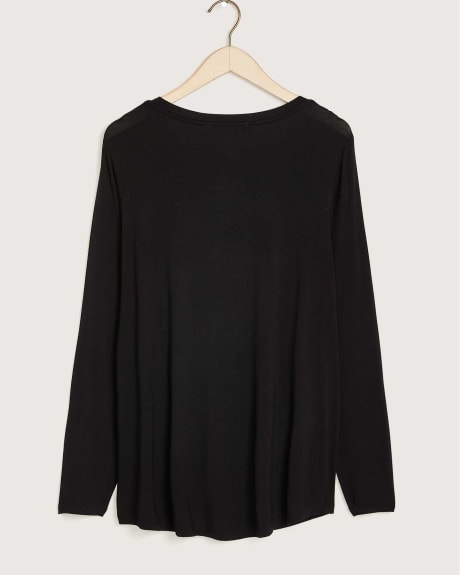 Petite, Tunic Top With Shoulder Embellishment - In Every Story