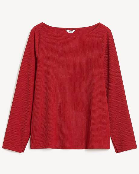 Red Boat Neck Knit Top