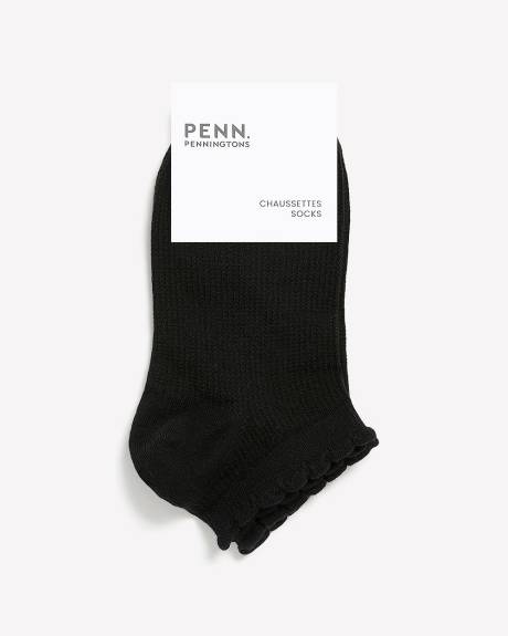 Lettuce-Edge Waffle Knit Ankle Socks