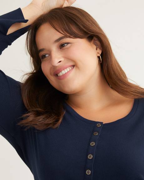 Long-Sleeve Henley Waffle Knit Top