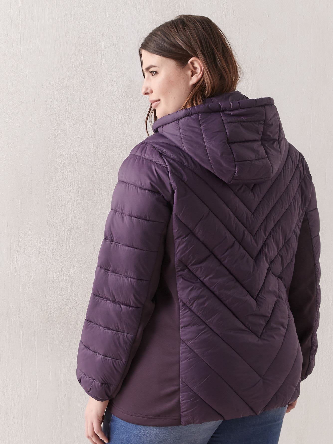 Packable Short Hooded Jacket Active Zone Penningtons